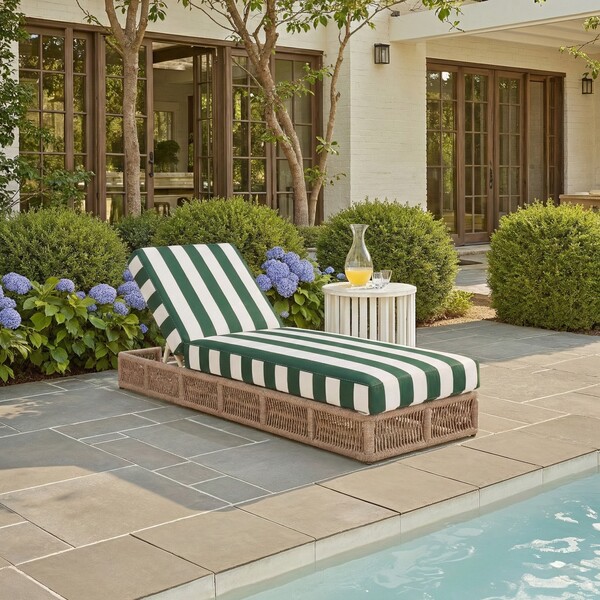 Gillian Sunlounger PAT7527H | Outdoor Chaise Lounge - Safavieh
