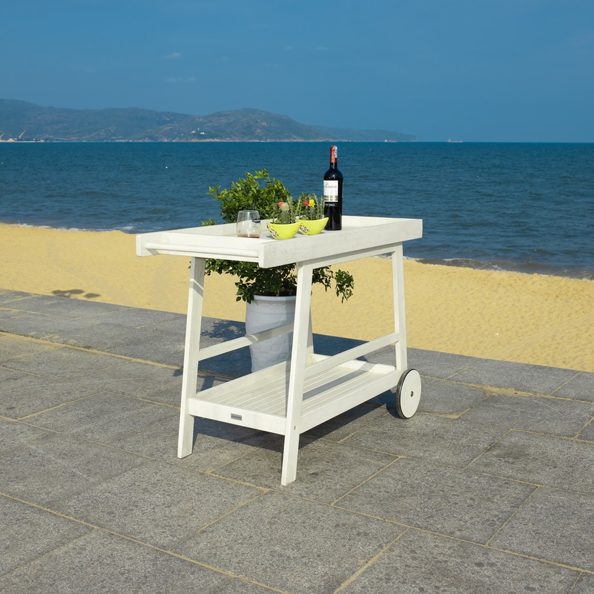 PAT7032C Bar Carts, Outdoor Bar Furniture by Safavieh