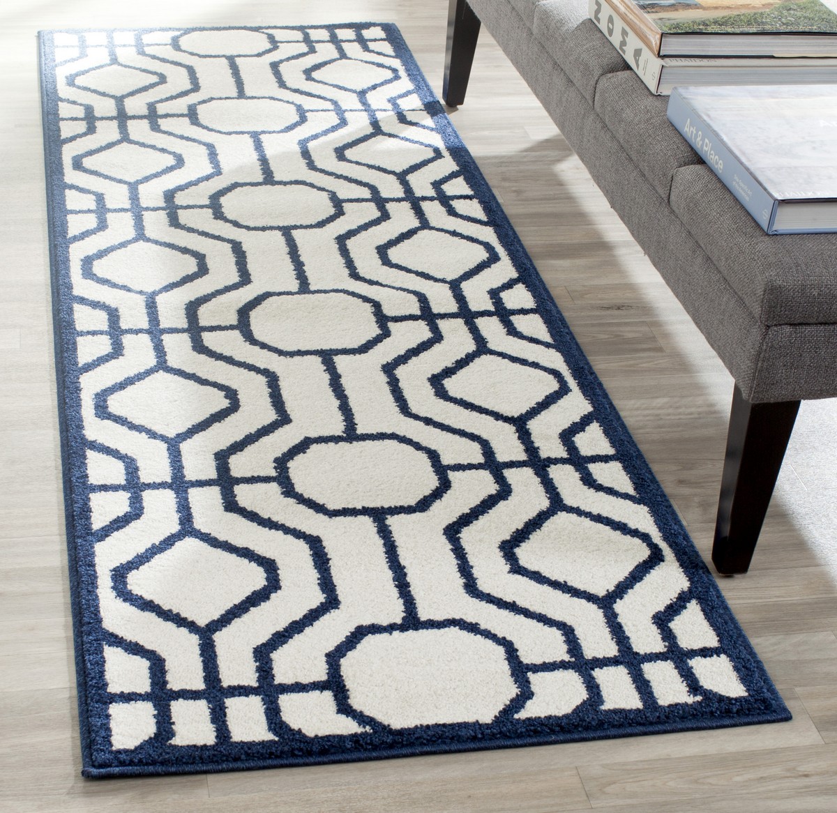 Rug AMT416M Amherst Area Rugs by Safavieh