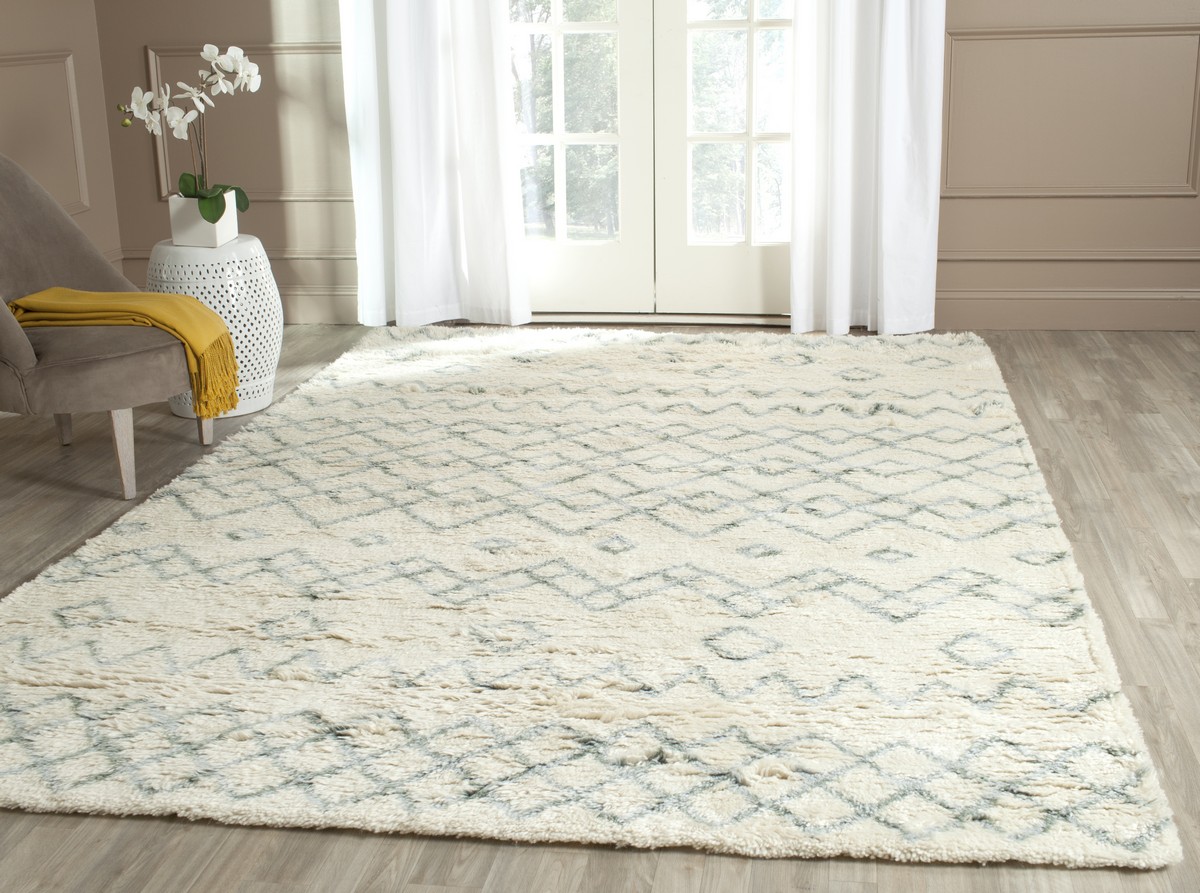 Blue Diamond Patterned Casablanca S Safavieh 6 X 9