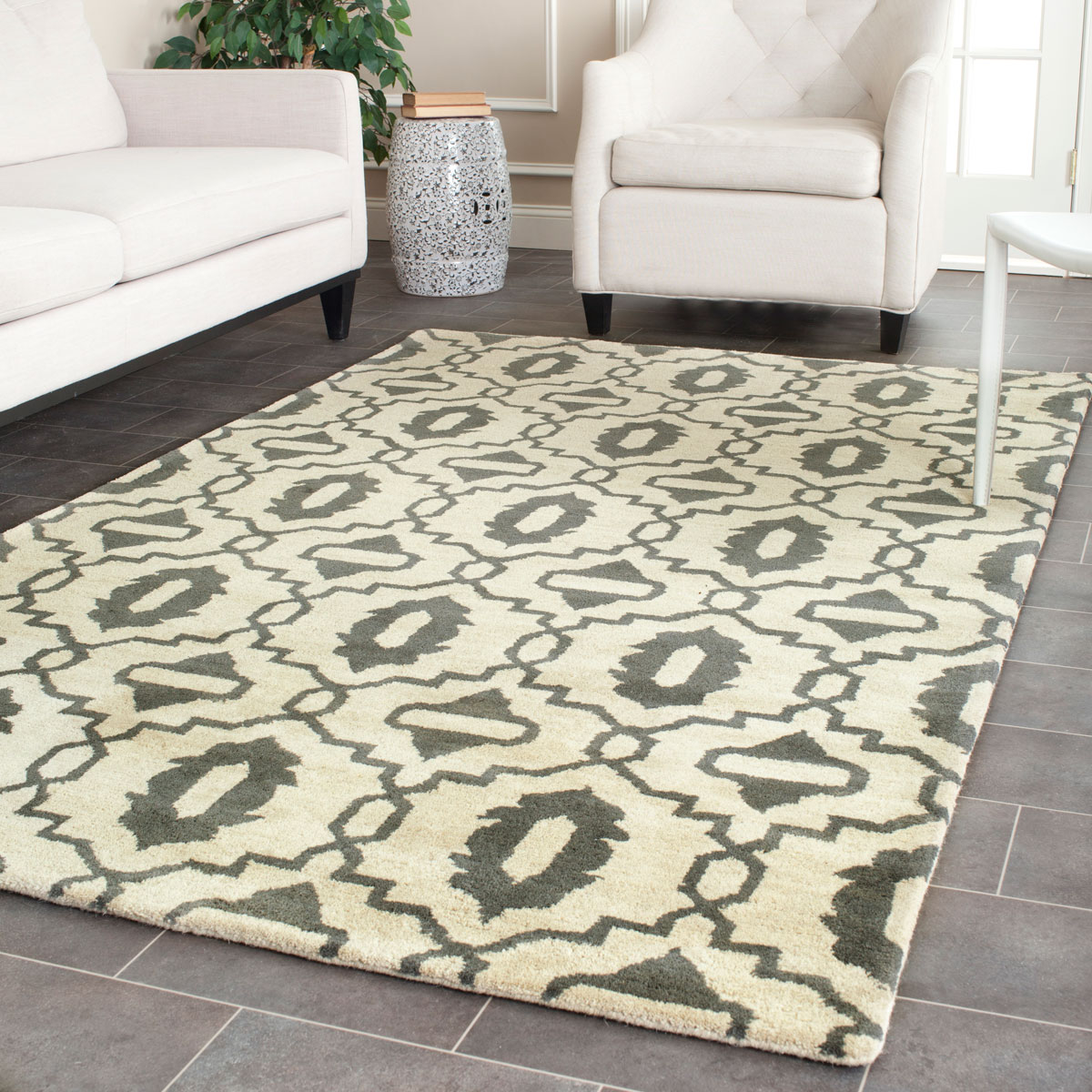 Rug CHT632A Chatham Area Rugs by Safavieh