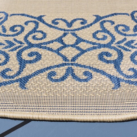 Blue Scroll Indoor Outdoor Rug - Safavieh.com