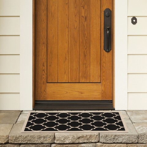 Tile Design Outdoor Rug | Safavieh Courtyard Collection