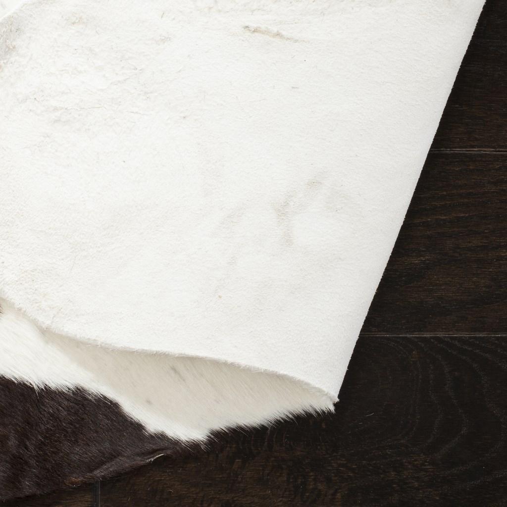 Rug COH211B Cowhide Area Rugs by Safavieh