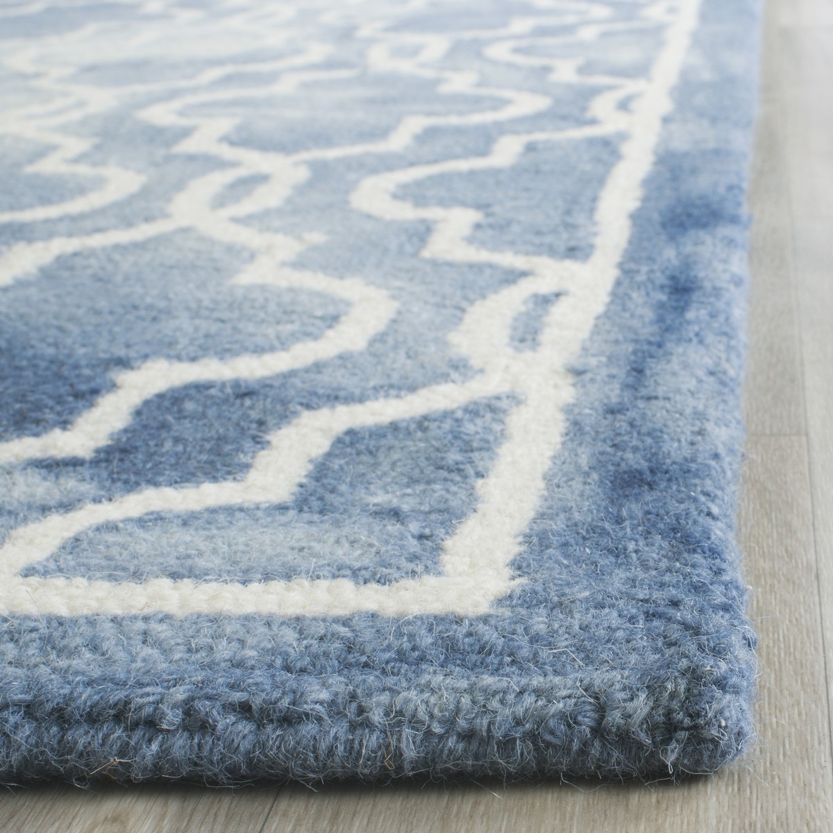 Rug DDY539K Dip Dye Area Rugs by Safavieh