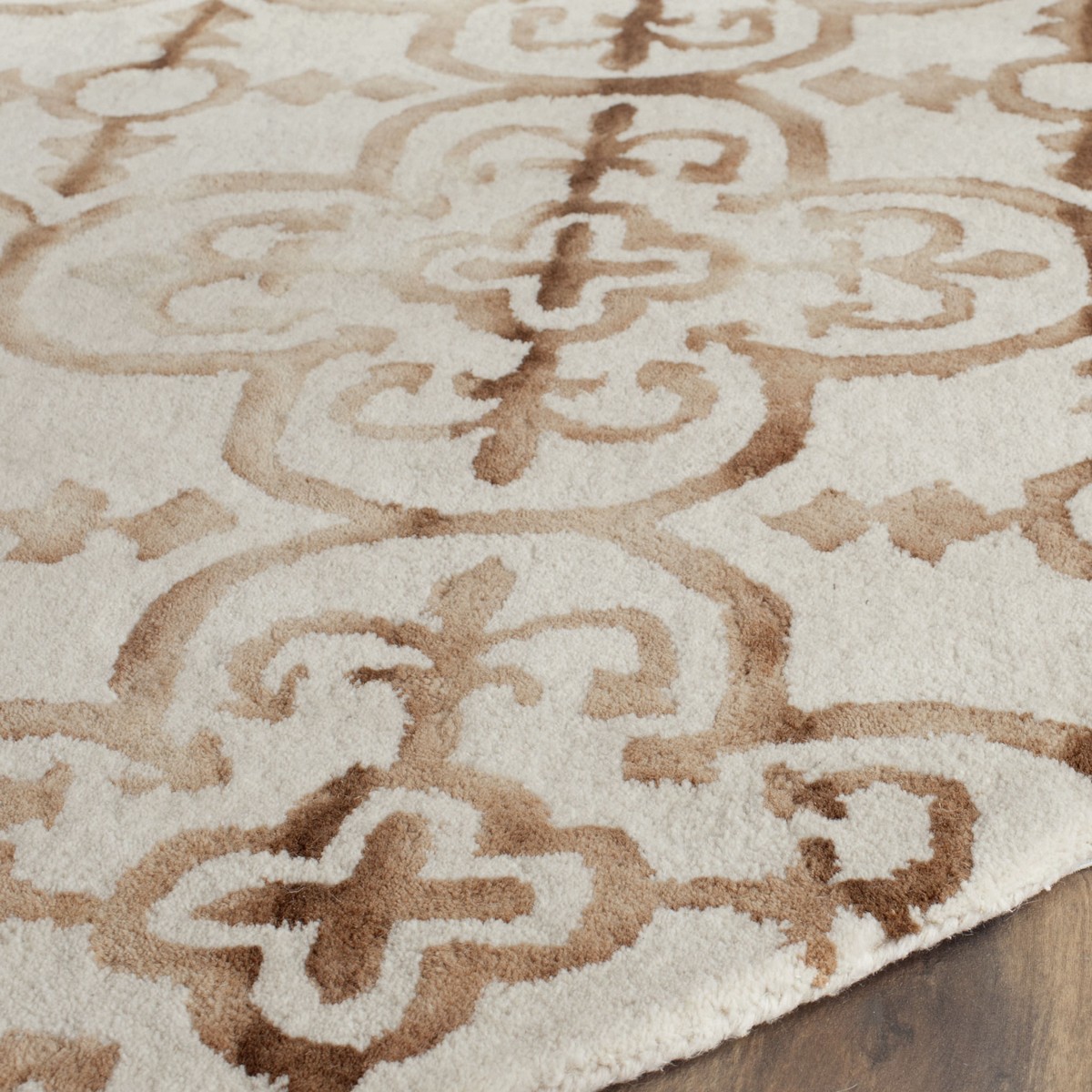 Rug DDY711E Dip Dye Area Rugs by Safavieh