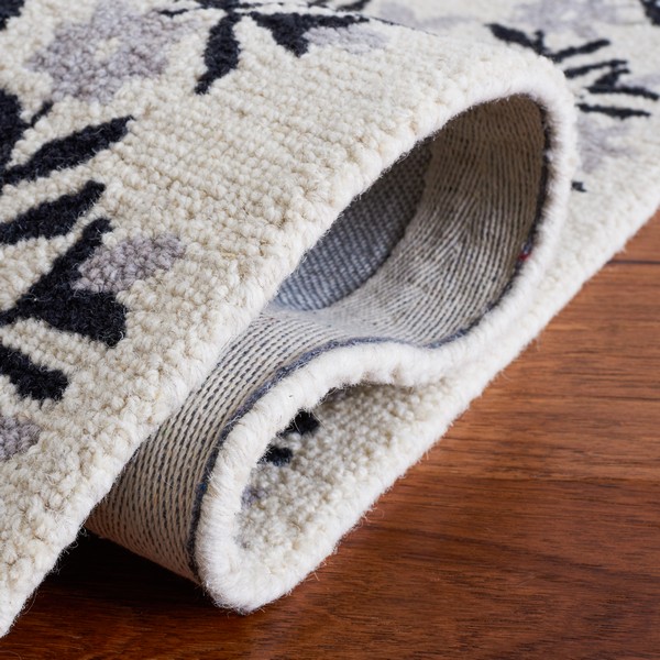 Rug EM826A Empire Area Rugs by Safavieh