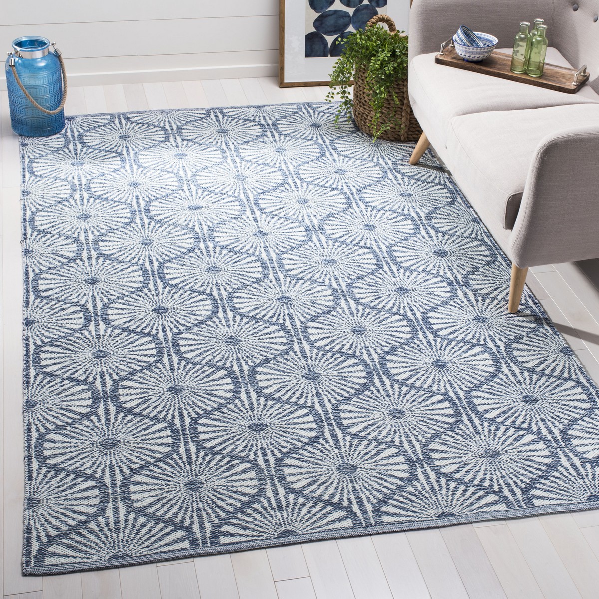 Rug MTK606C Montauk Area Rugs by Safavieh