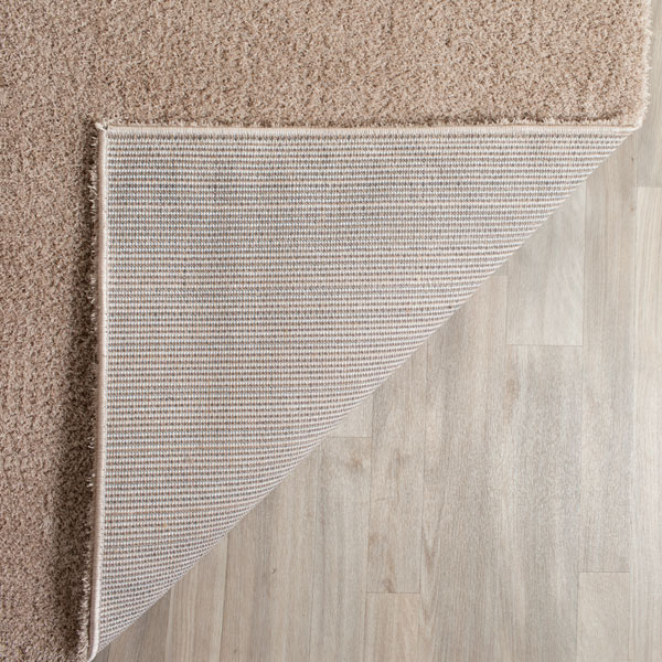 6'7 x 6'7 Square Safavieh Velvet Shag Collection VSG169L Solid 1.2-inch Thick Area Rug Light Beige 6'7 x 6'7 Square Safavieh Velvet Shag Collection VSG169L Solid 1.2-inch Thick Area Rug Light Beige