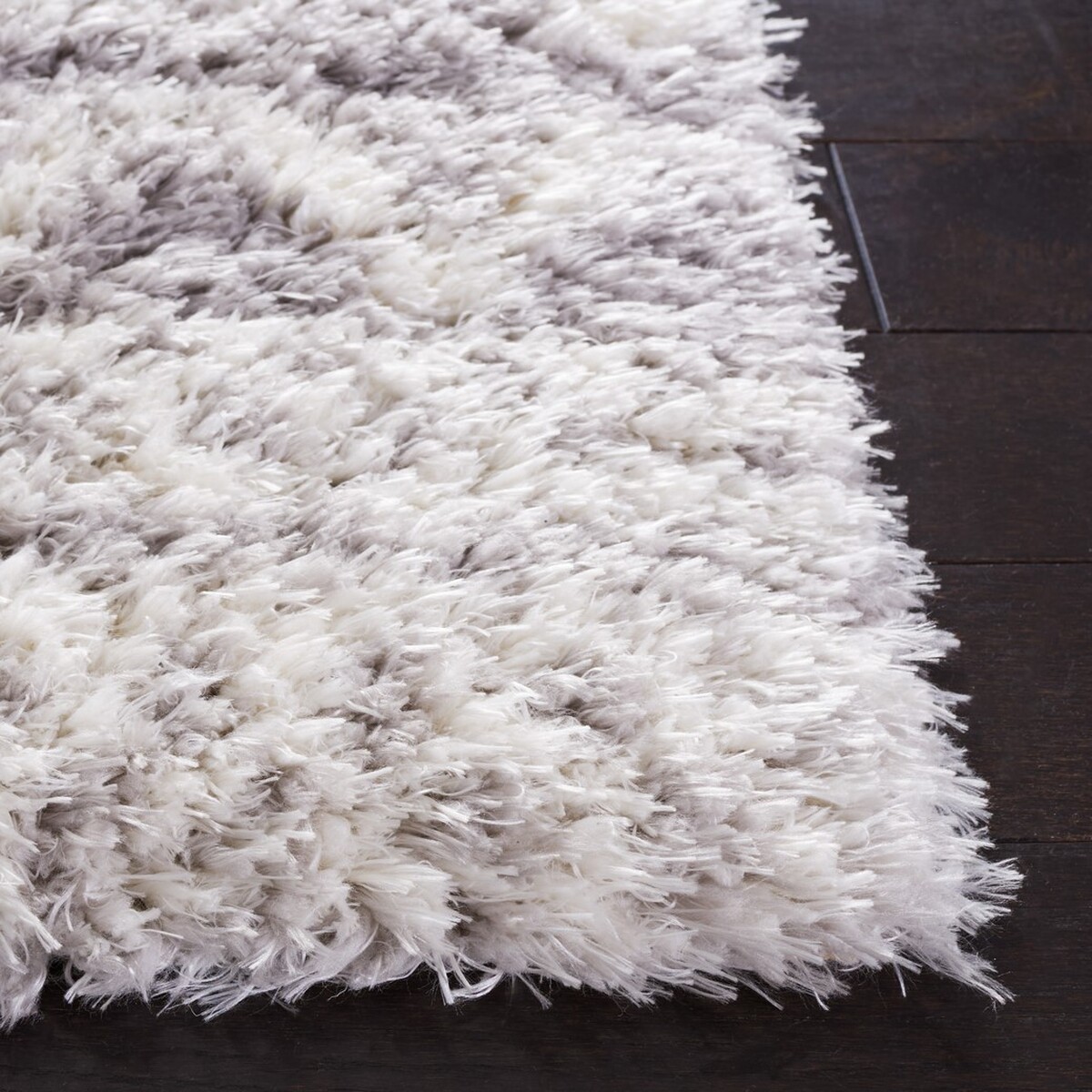 Rug FLK311F Flokati Shag Area Rugs by Safavieh