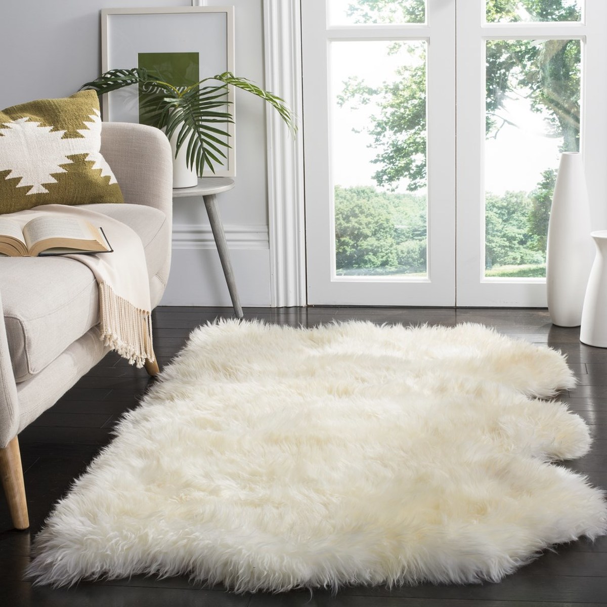 Rug SHS211A Sheepskin Area Rugs by Safavieh