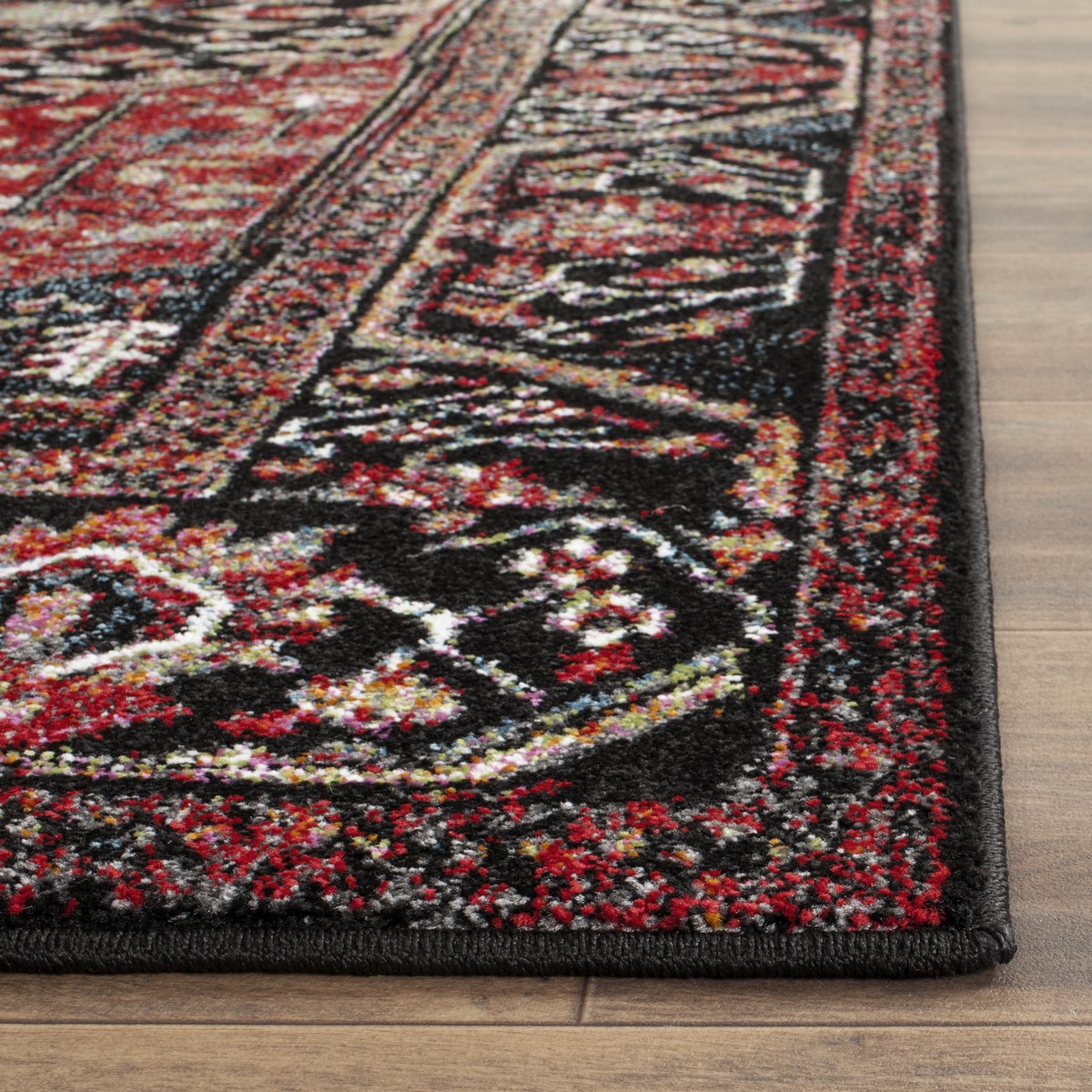 Rug Vth215a Vintage Hamadan Area Rugs By Safavieh 5 1 X 7 6